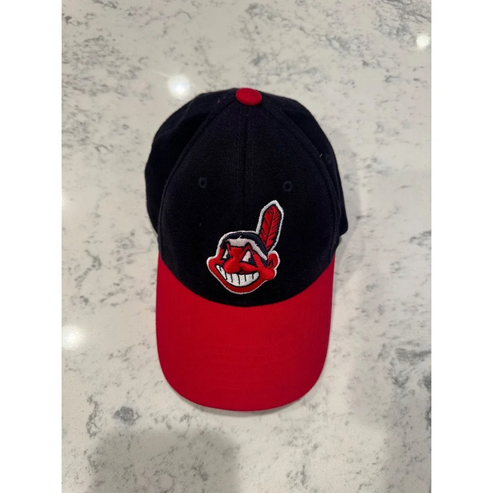 Vintage Cleveland Indians Hat Twins Enterprise Chief Wahoo MLB Navy Red Cap OSFA